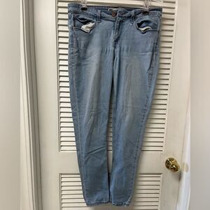 Levi’s Skinny Ripped Stretchy JeansHoles, Distressed LightWash Leggings Sz30